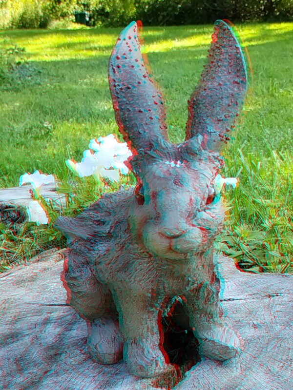 Three-dimension image of a rabbit that appears to be pop out of the screen. Impressive 3D depth projection.